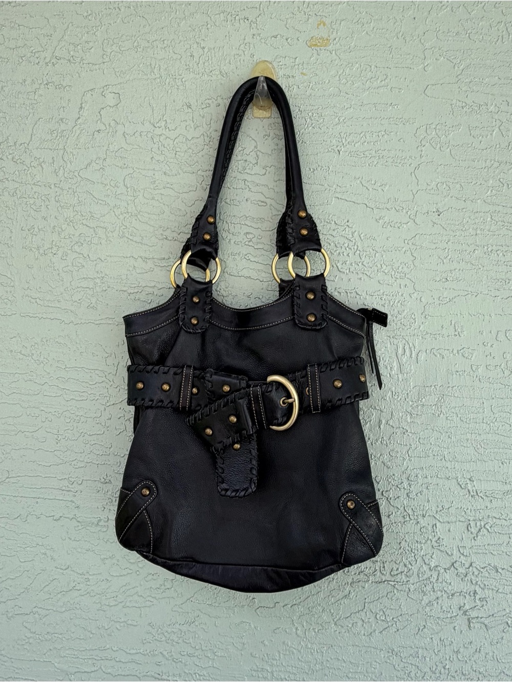 Clarks Black Leather Shoulder Bag with Gold Rings